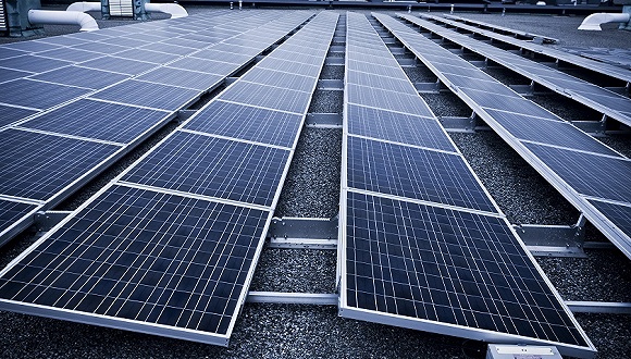 900��ȯ���Ј�(b��o)�P(gu��n)ע�����I(y��) �@Щ��˾�Ƀr(ji��)߀��50%�������g